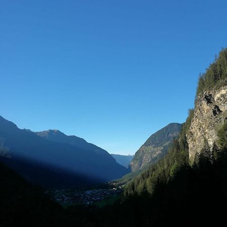 Pension Alpenrose Sankt Sigmund im Sellrain المظهر الخارجي الصورة