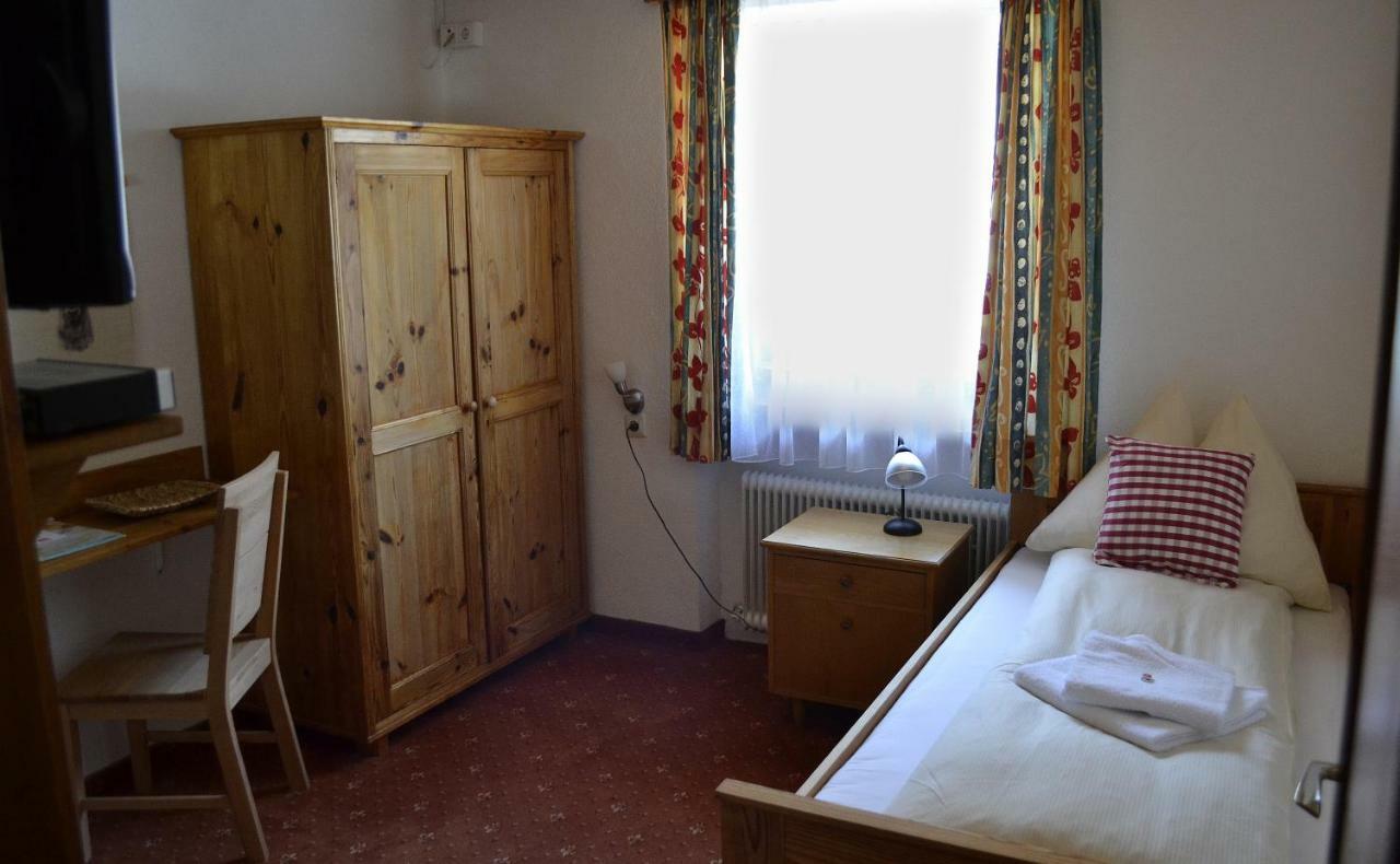 Pension Alpenrose Sankt Sigmund im Sellrain المظهر الخارجي الصورة